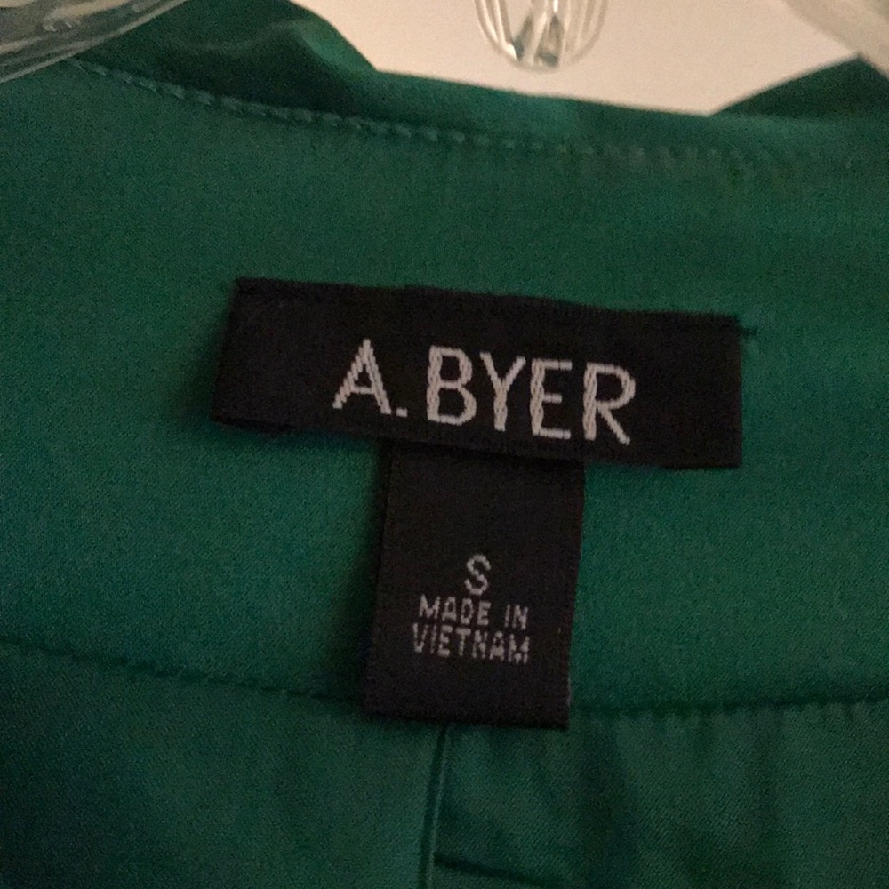 Jacket - Picture 3 of 4
